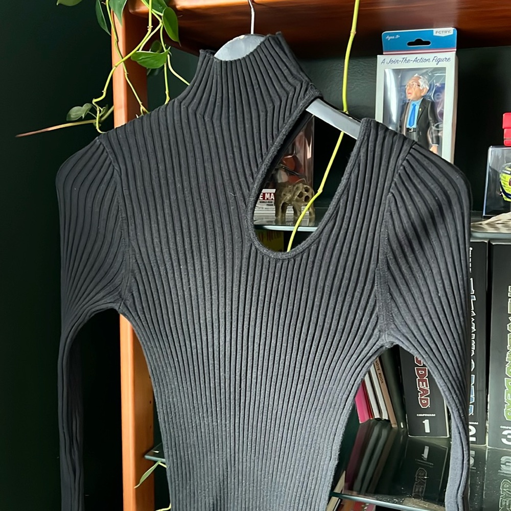 Anine Bing Victoria Top Shoulder Cutout Sweater